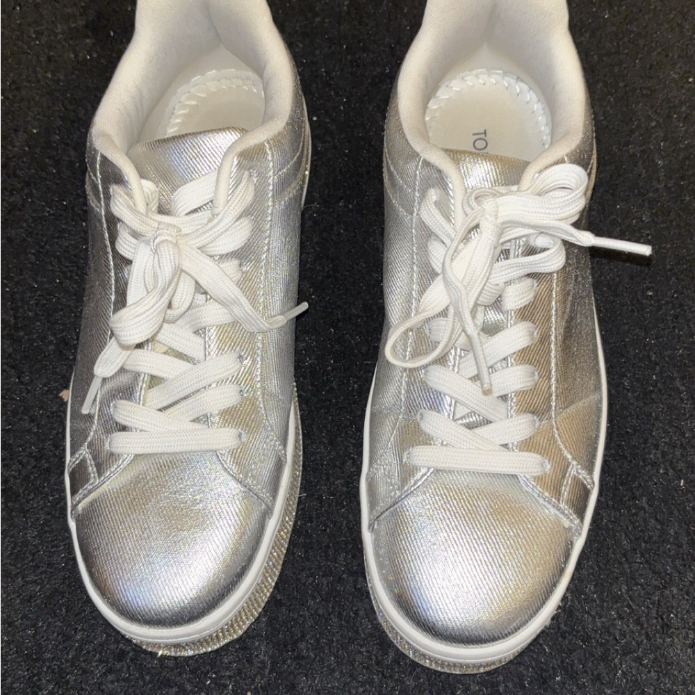 Metallic Silver Low-Top Sneakers